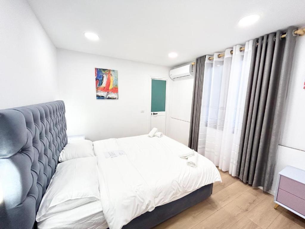Tirana Inn Hotel Buitenkant foto